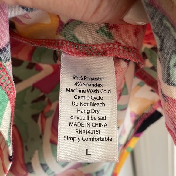 LuLaRoe Randy T - Picture 4 of 5